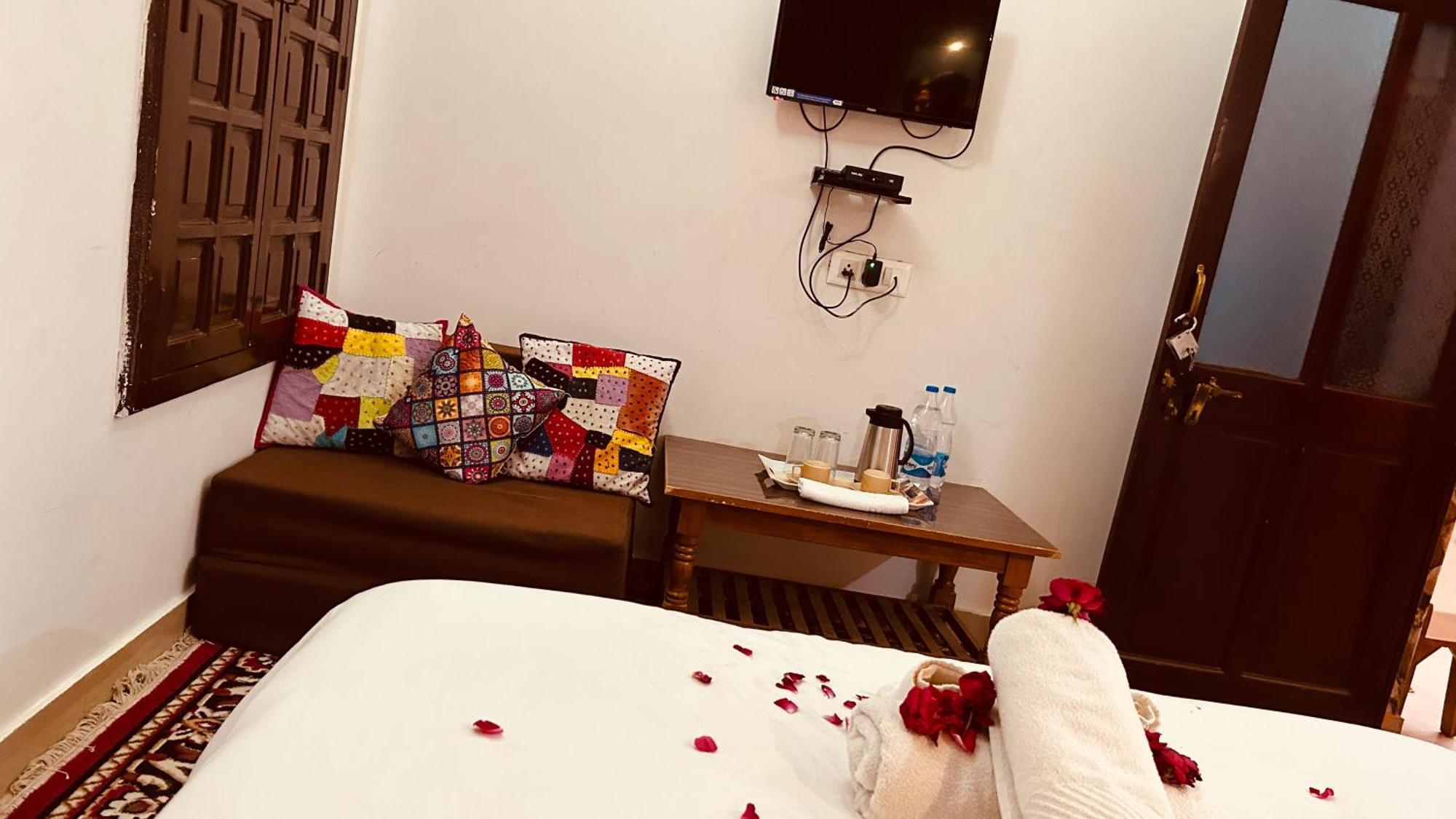 Hotel Rose Fort Jaisalmer Exterior photo