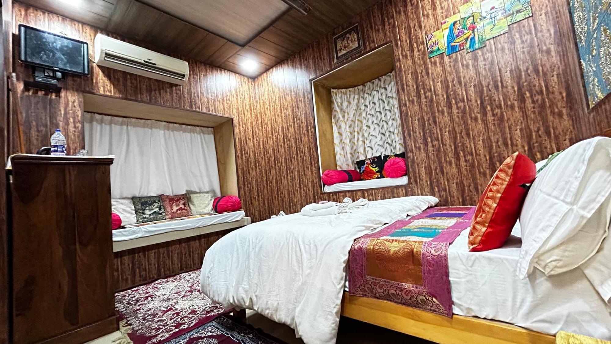 Hotel Rose Fort Jaisalmer Exterior photo